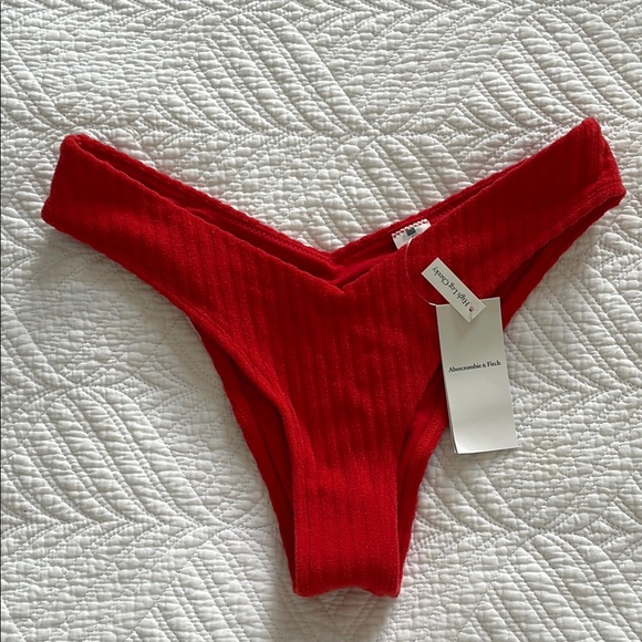 Abercrombie & Fitch Red Bikini set  XS NWT - Picture 2 of 8